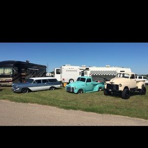 Meet your Posher, Henry